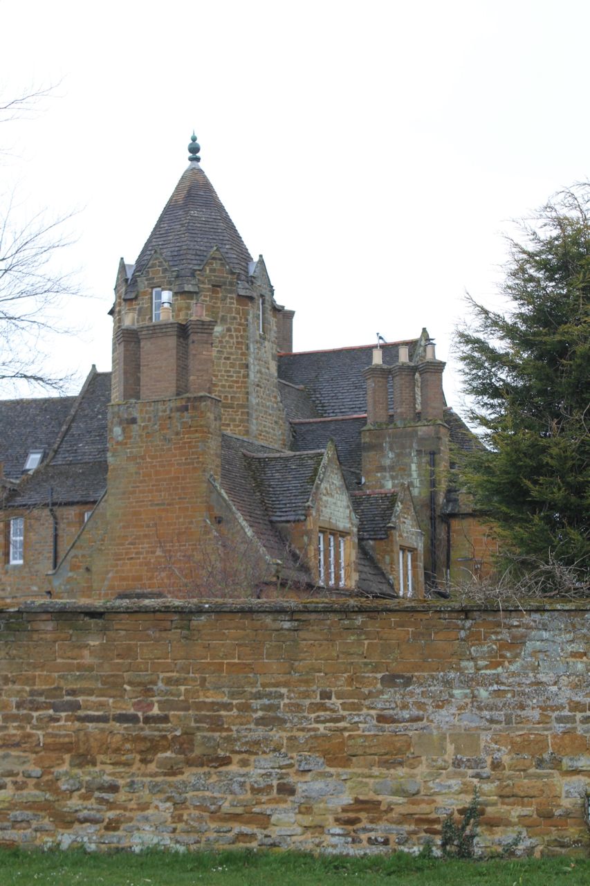 aliwalks Great Brington circular