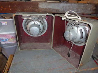 Califone Portable Speakers With Open Baffles Califone Portable Speakers With Open Baffles