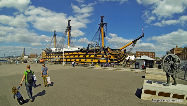 Estaleiros Históricos de Portsmouth, Inglaterra, navio HMS Victory, do almirante Nelson