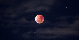 eclisse di luna in foto 