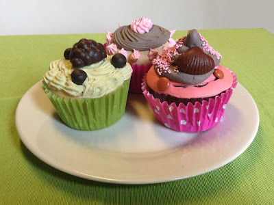 imitacion cupcakes, maquetas de alimentos, alimentos de plastico, cupcakes decorativos, cupcakes souvenirs, cupcakes para fiestas, reproduccion de cupcakes