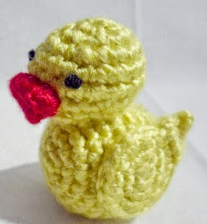 http://www.craftsy.com/pattern/crocheting/toy/10023tiny-legless-duck10023/80700