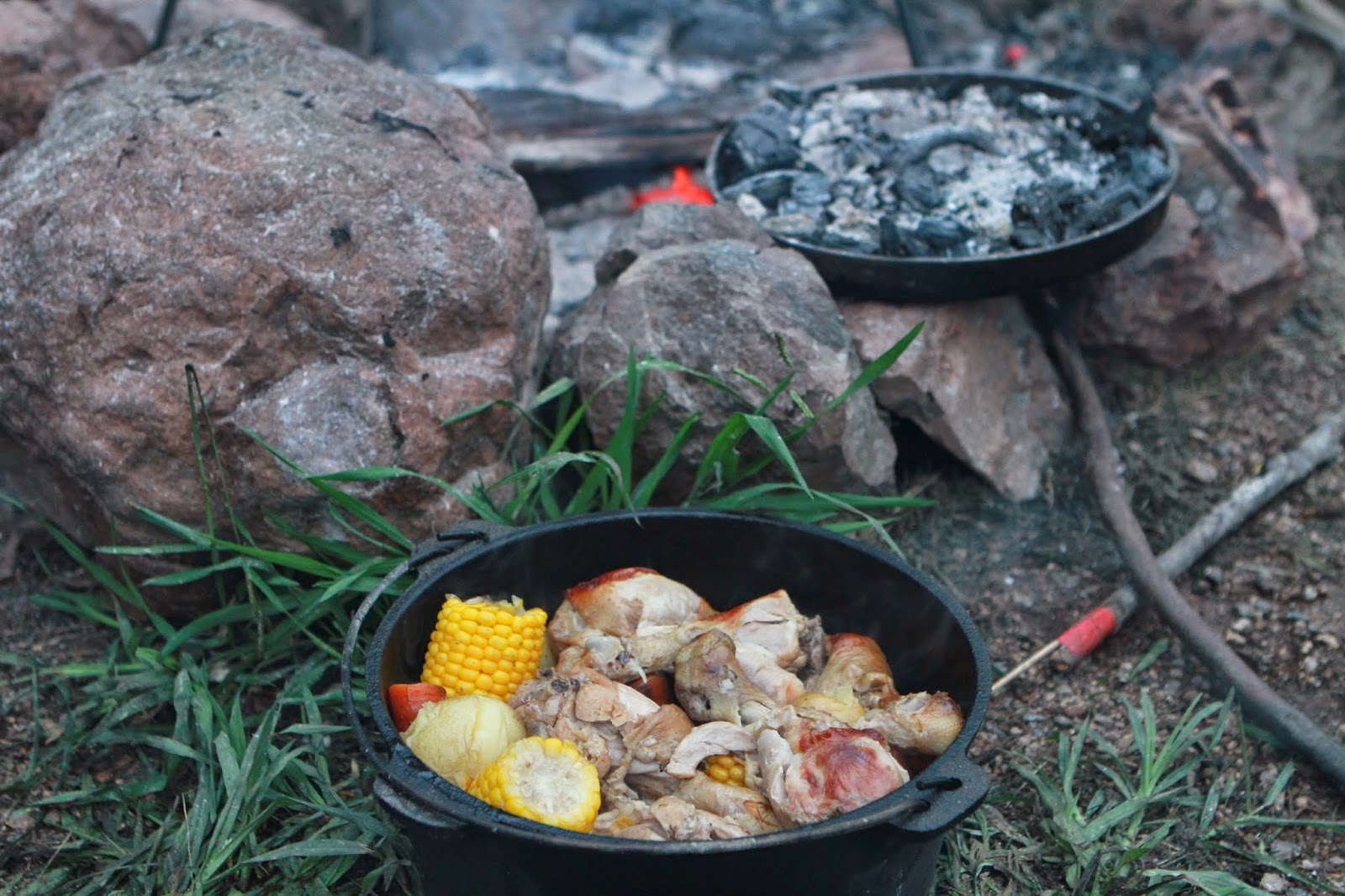 Our Simple and Meaningful Life Camp Oven Cooking Back to Basics