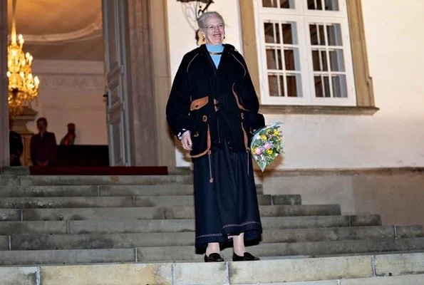 Queen Margrethe resides at Fredensborg Palace in spring and autumn. She was welcomed by citizens of Fredensborg