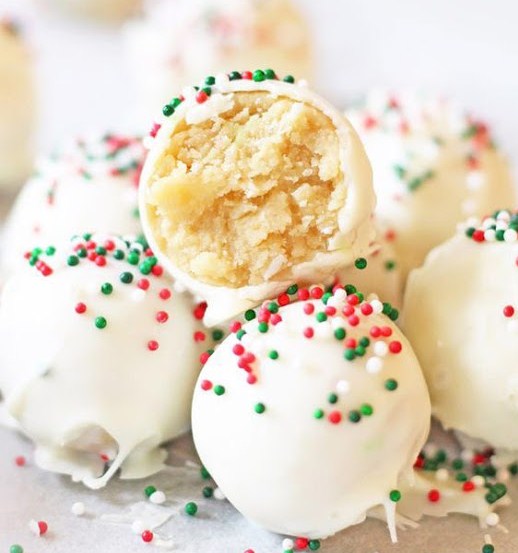 Christmas Sugar Cookie Truffles Christmas Sugar Cookie Truffles