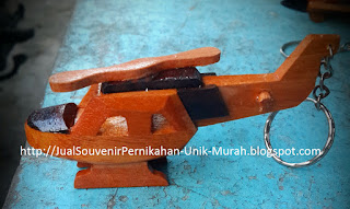 Jual souvenir pernikahan dari kayu di perum legenda wisata bermanfat unik Jual souvenir pernikahan dari kayu di perum legenda wisata bermanfat unik