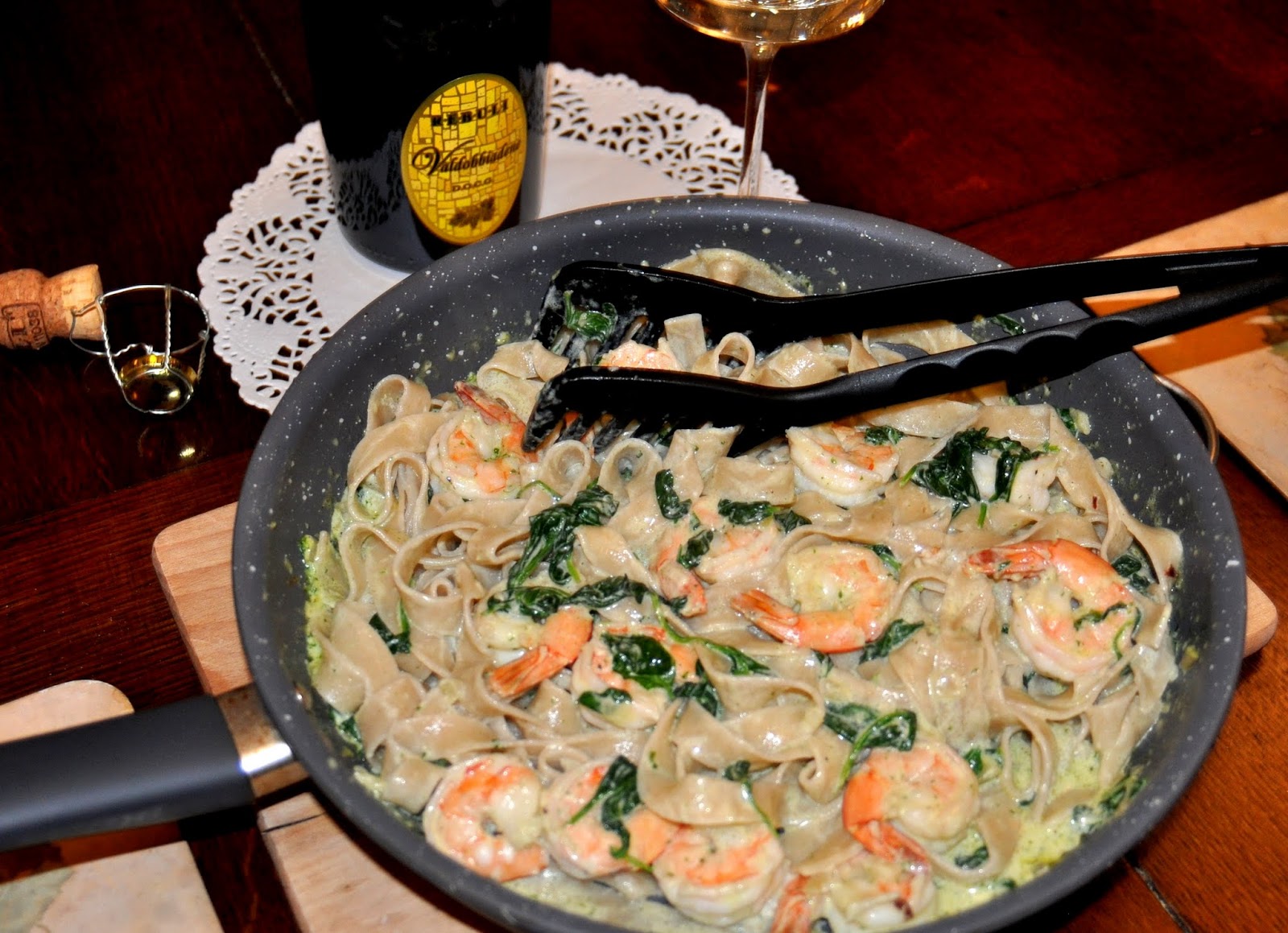 Makaron Z Krewetkami I Szpinakiem Pasta Con Gamberi E Spinaci