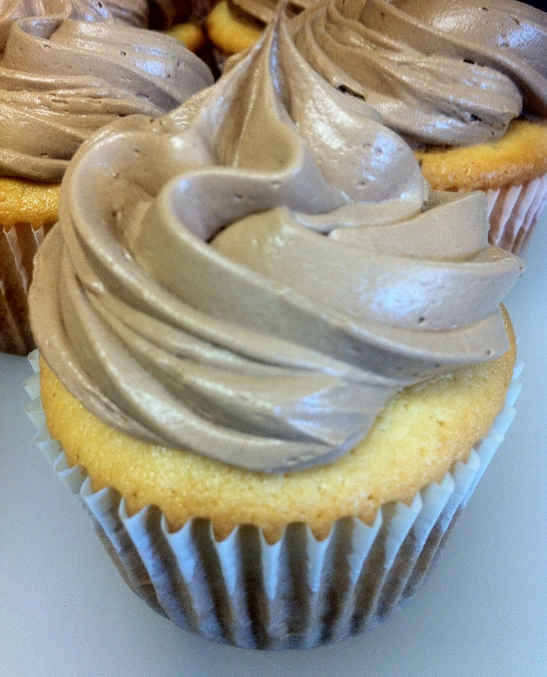 BakedSweet Blog Chocolate Swiss Meringue Buttercream