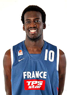 JOEURS FRANÇAIS DE LA NBA Johan Petro