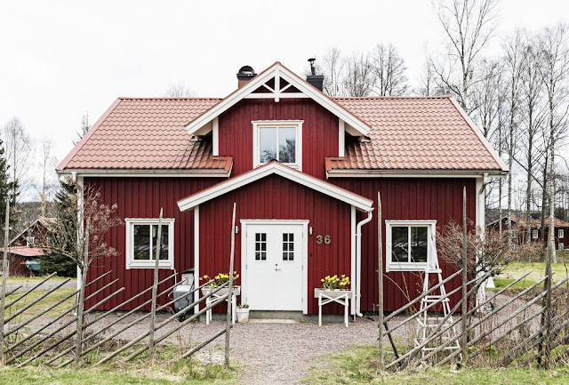 Charming cottage in the Swedish countryside