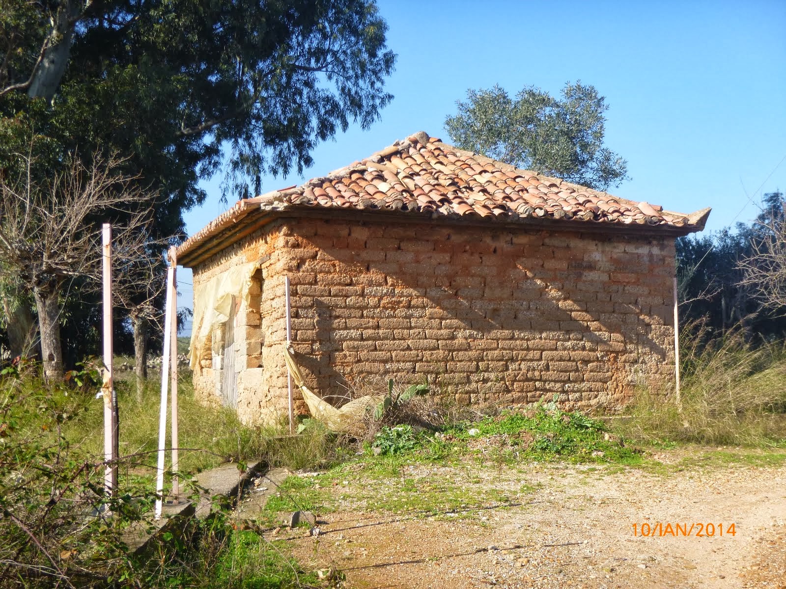 Πλύνθινο  σπίτι στο  Αρφαρά Καλαμάτας   2013