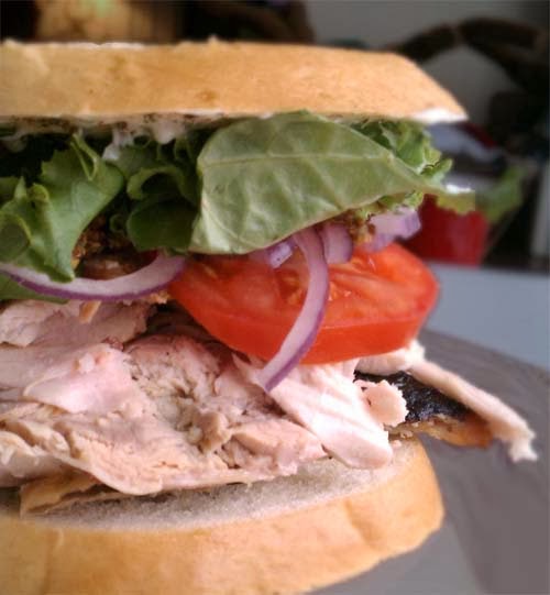 What To Do With #Thanksgiving_Leftovers?  Turkey Sandwich!!!  Click For More Ideas