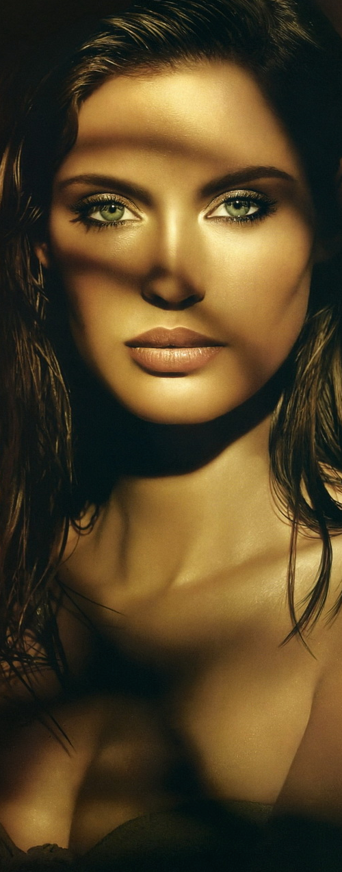 BIANCA BALTI for Guerlain Terracotta