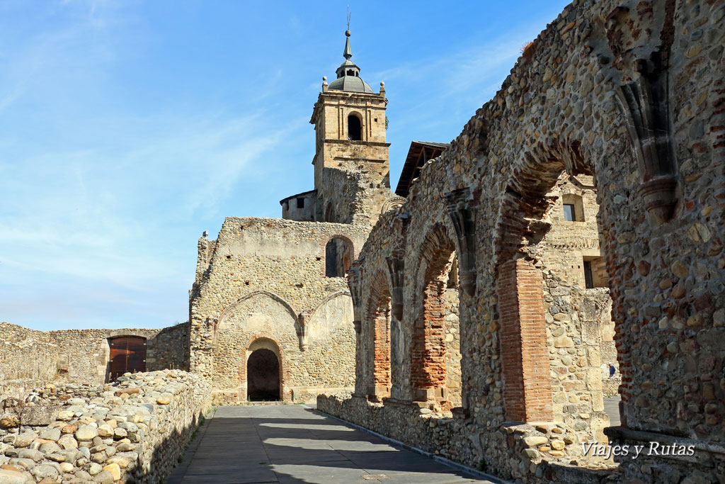Iglesia del Monasterio de Santa María de Carracedo