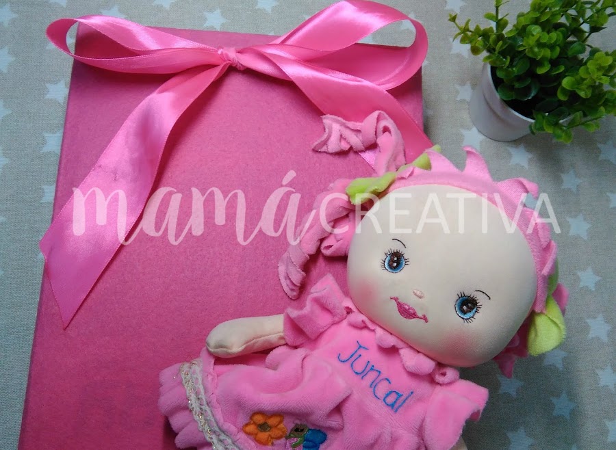 Mochila porta muñecos lazada