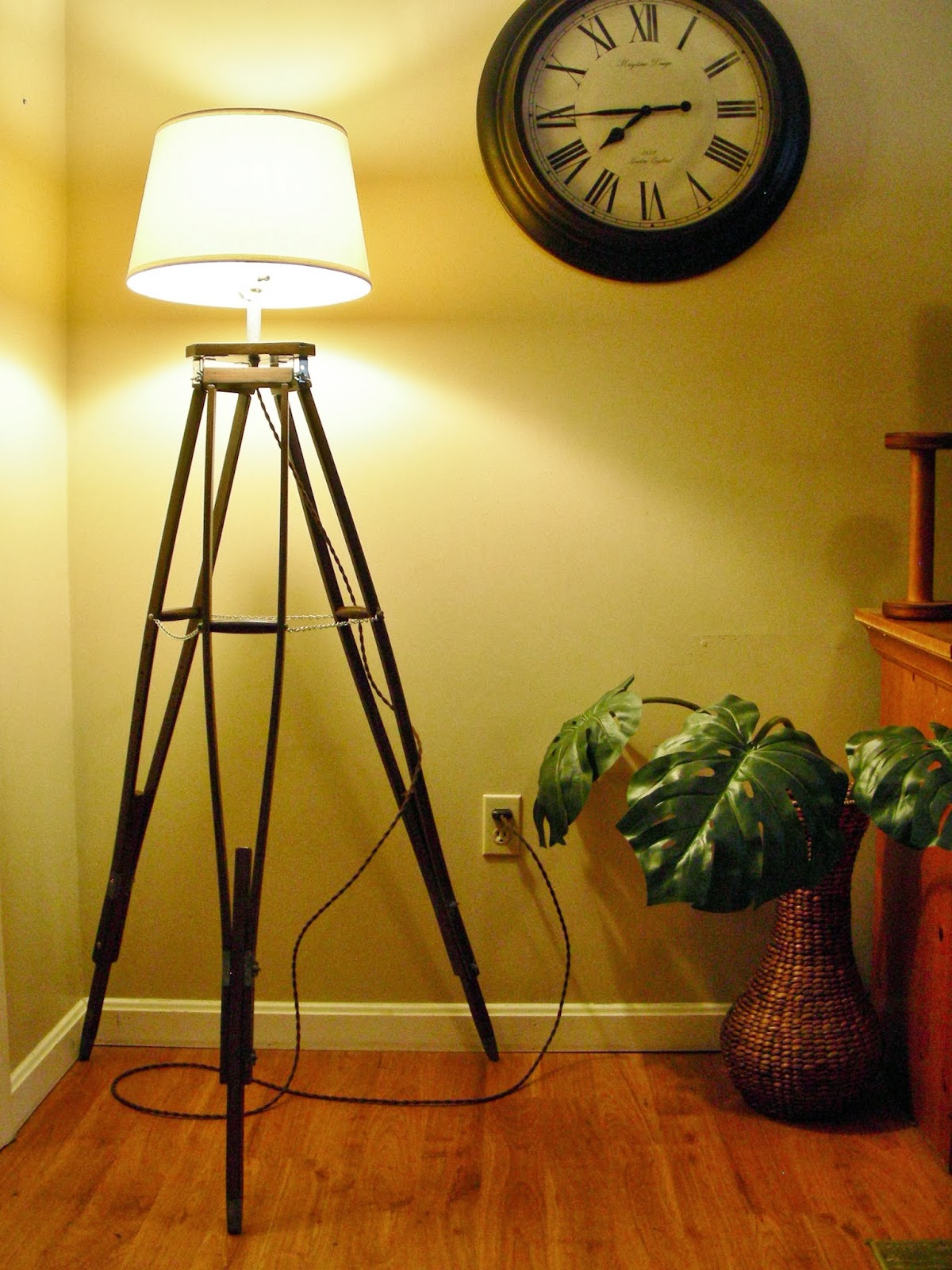 Destinations Vintage... Upcycled & Repurposed Stuff Tripod Lamp Made