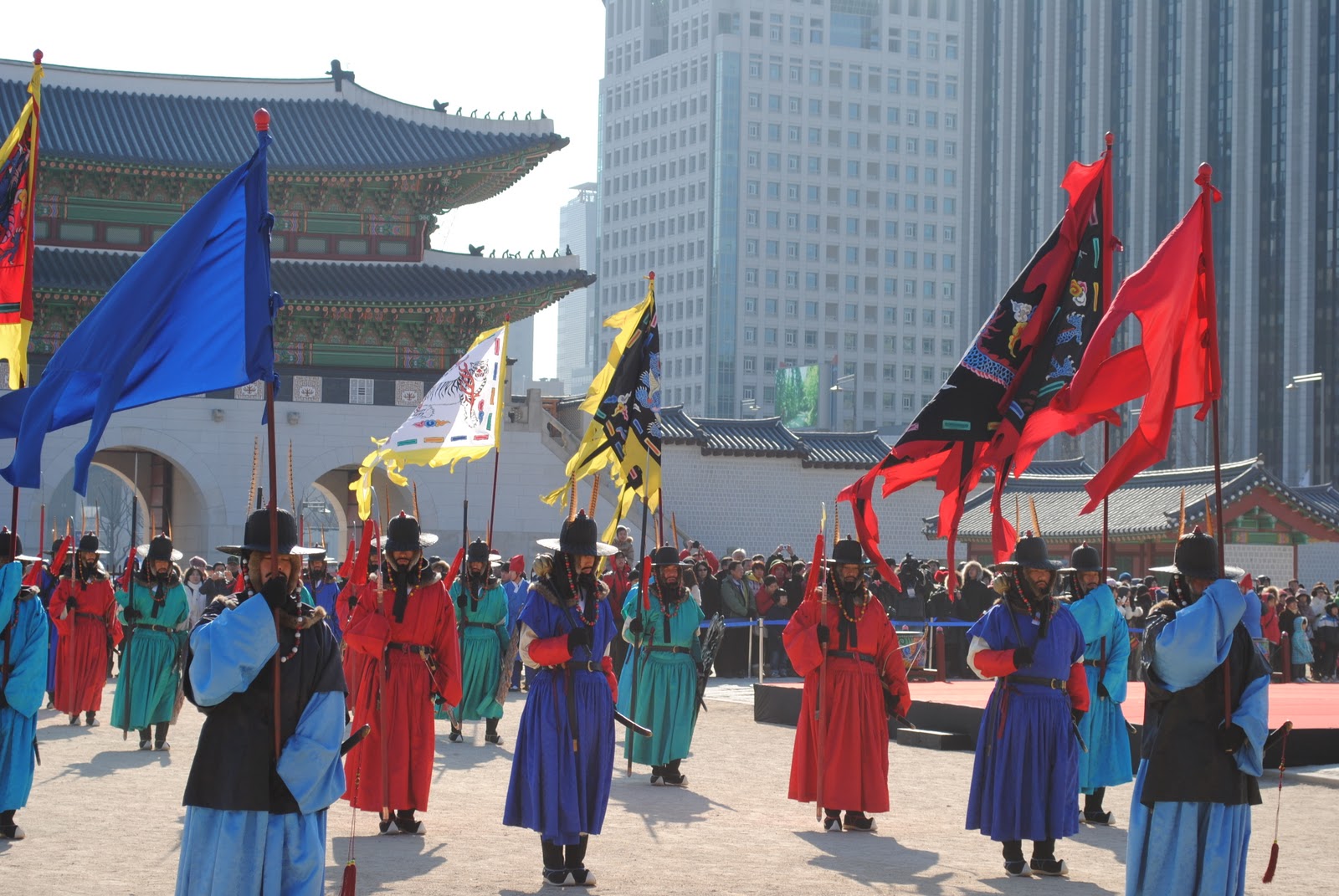 life abroad.: Seollal in Seoul