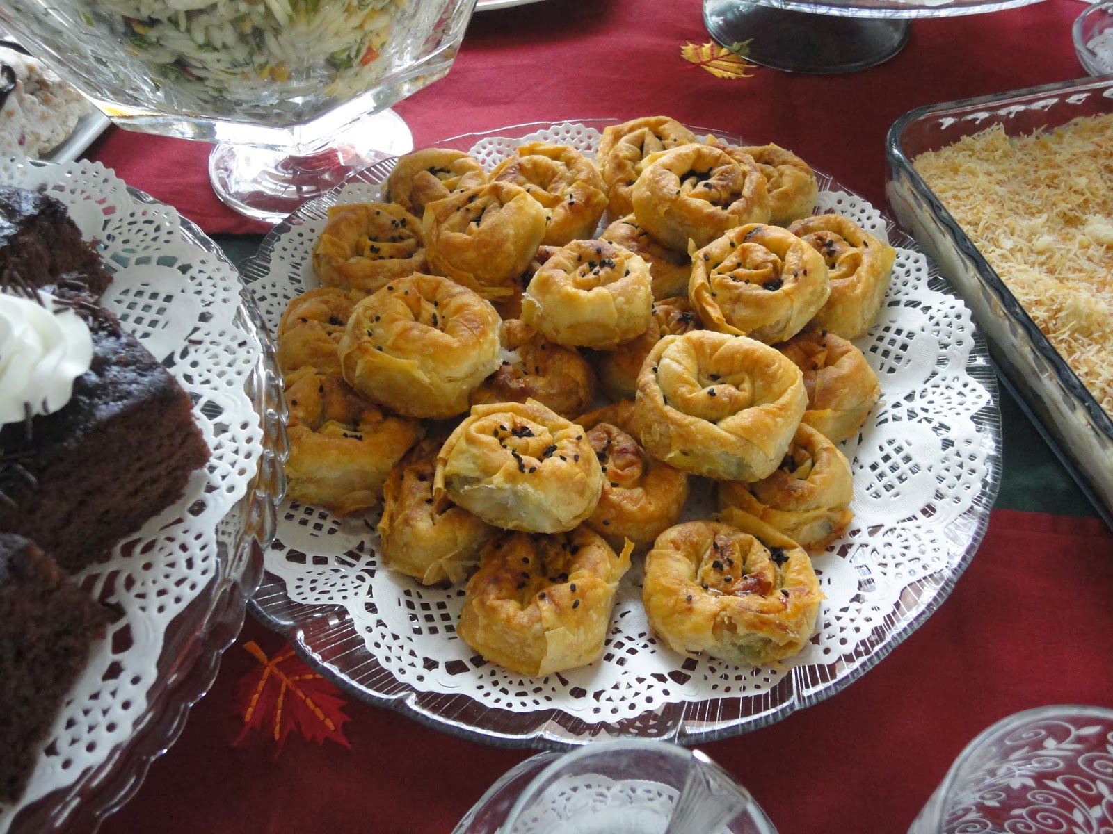 LEZZETİKRAM Çay Daveti Masası