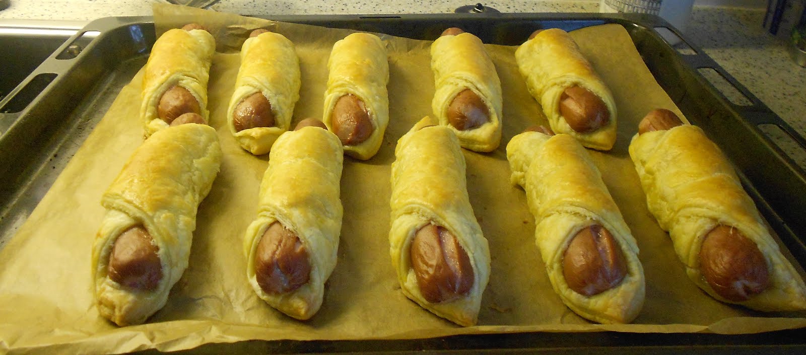Cooking Suus Worstenbroodjes Cooking Suus Worstenbroodjes