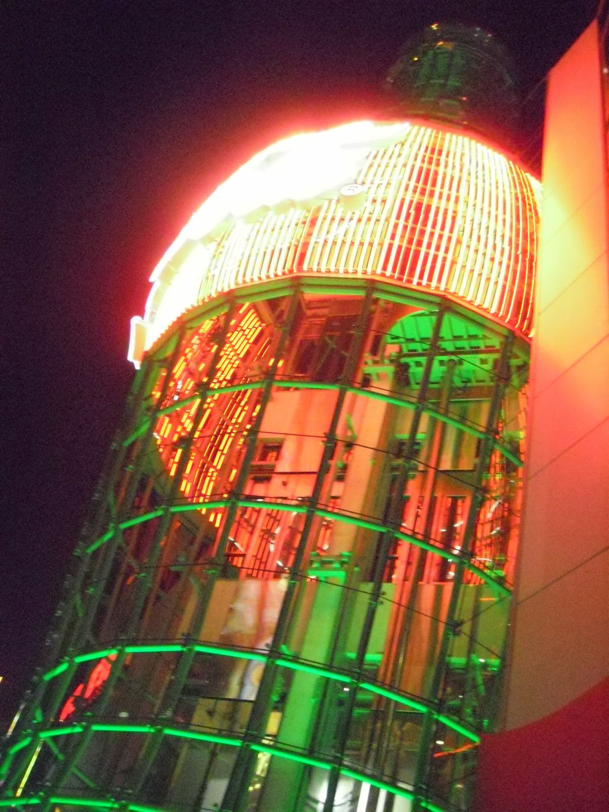 Miquelli's Amerikablog Restaurant Outback Steakhouse Coke Bottle