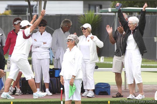 Left: Louise Fitness, Bowls Taradale, and her team, winners of the North Island Chartered Clubs Women’s Fours Bowls, at Bowls Taradale, Taradale, Napier. Left: Louise Fitness, Bowls Taradale, and her team, winners of the North Island Chartered Clubs Women’s Fours Bowls, at Bowls Taradale, Taradale, Napier. photograph
