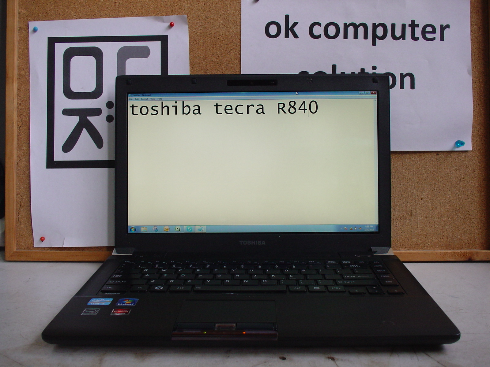 Repair Screen Laptop Toshiba Tecra R840