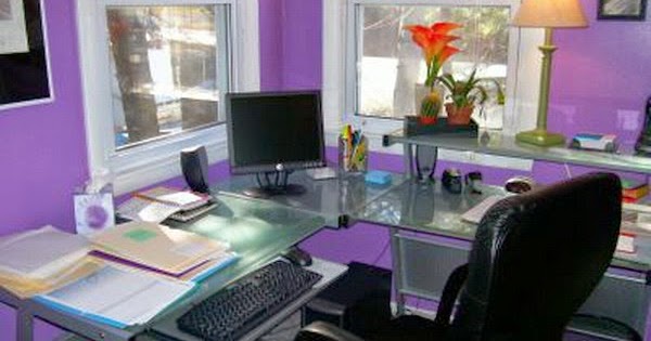 Oficinas de color morado - Colores en Casa