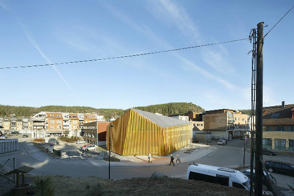Library and Cultural Center [Vannesla, Norway]
