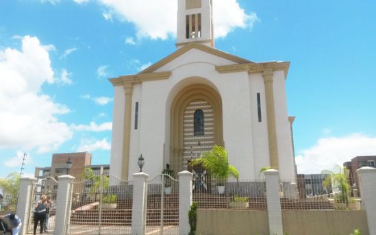 Orden Libanesa Maronita Monasterio San Charbel: Iglesia San Charbel de  Puerto Ordaz celebra su décimo aniversario