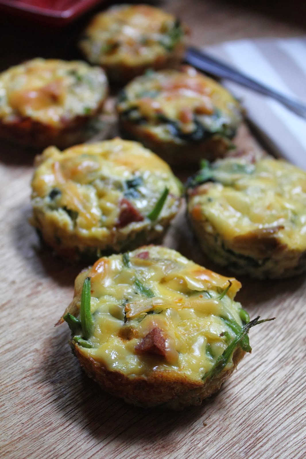 love to cook , love to eat spinach and mushroom muffin