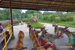 taman legenda keong emas tmii jakarta