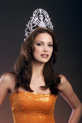 Matagi Mag Beauty Pageants: Denise Quiñones - Miss Universe 2001