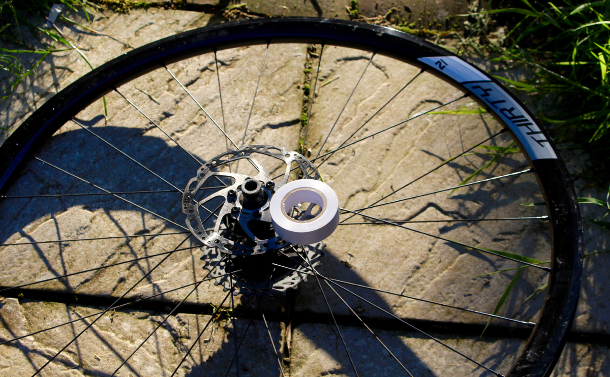 Maintenance Tips Tubeless Bike Tyre Mounting and Sealing