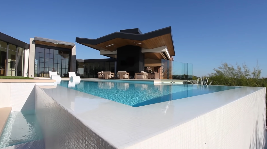 45 Interior Design Photos vs. Tour 4501 Camden Dr Luxury Home