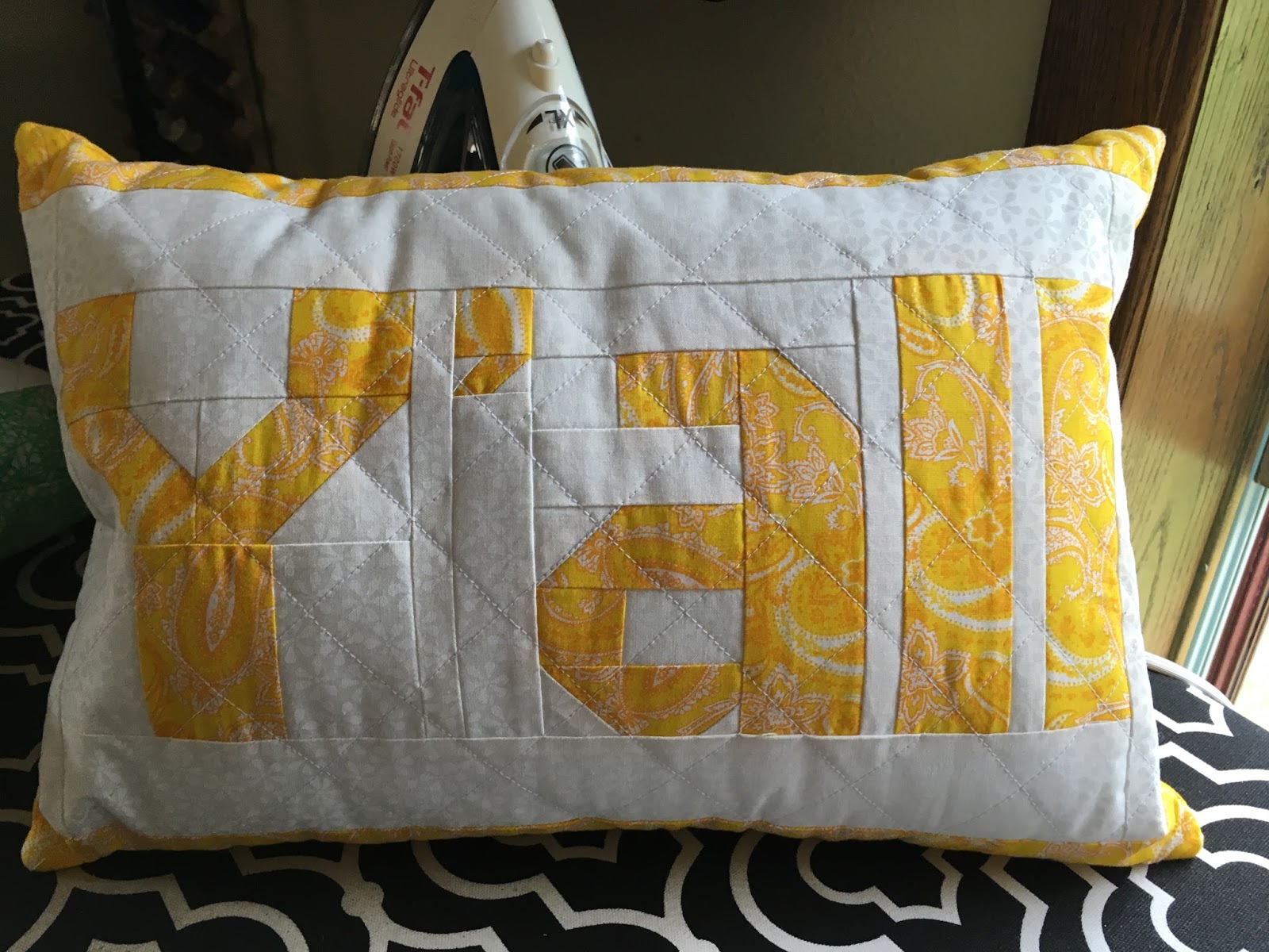 Tanya Quilts in CO Pillow Party