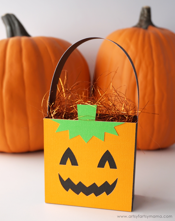 Halloween Pumpkin Character Treat Bag made with Cricut Maker #CricutMade