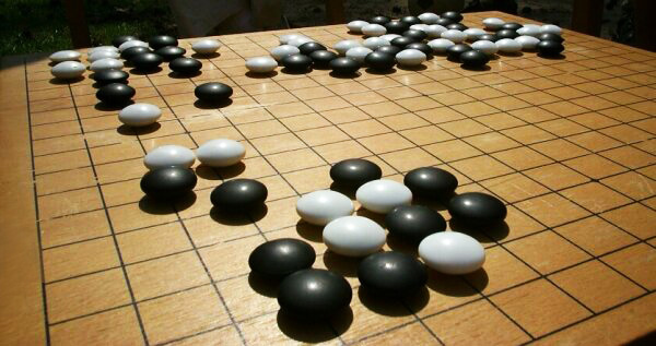 AI AlphaGo Zero started from scratch to become best at Chess, Go and  Japanese Chess within hours