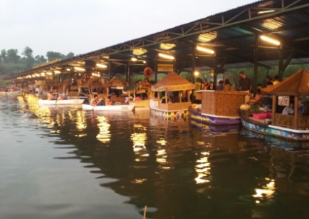Floating Market Lembang Floating Market Lembang