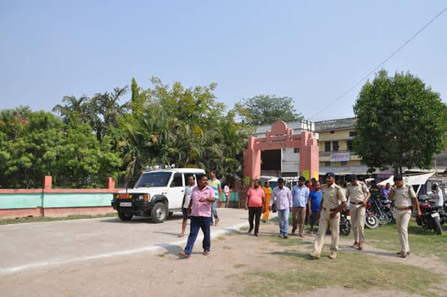चाचा चाची के लिए दिन रात एक किए हुए हैं। नगर निकाय चुनाव में नगर में आचार संहिता की खुलेआम धज्जियां.. 1