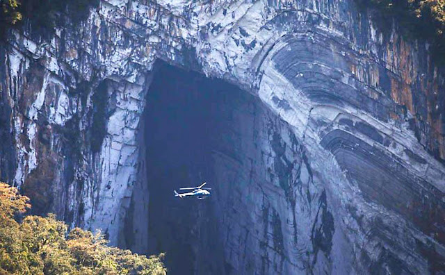 Maior boca de caverna do mundo