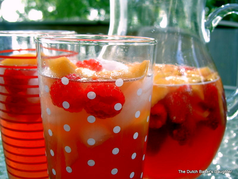 the-dutch-baker-s-daughter-carolina-peach-sangria
