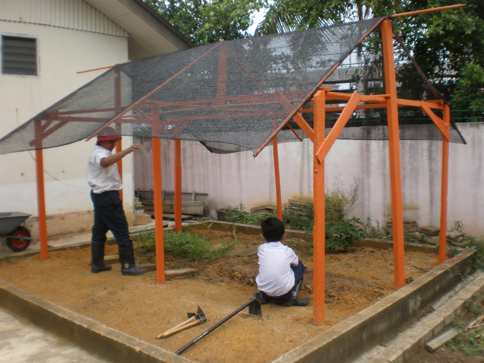 Pendidikan Khas SK KUBU Kebun PPKI dan Projek Tanaman Herba
