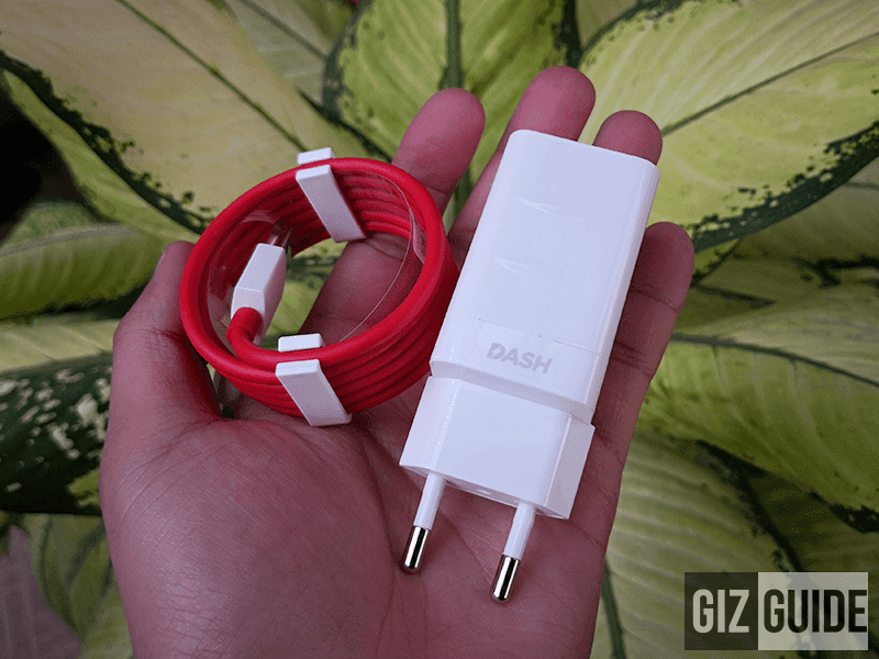 USB Type-C cable and 4A Dash Charger