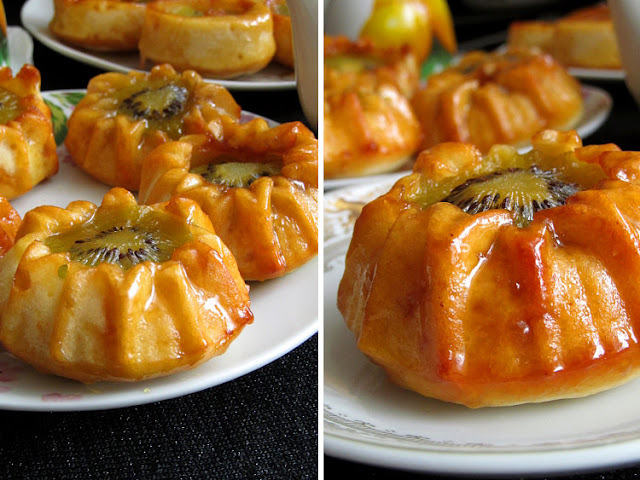 Кексы-перевертыши с киви