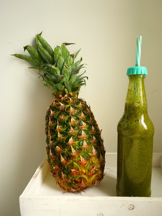 Green smoothie z ananasem