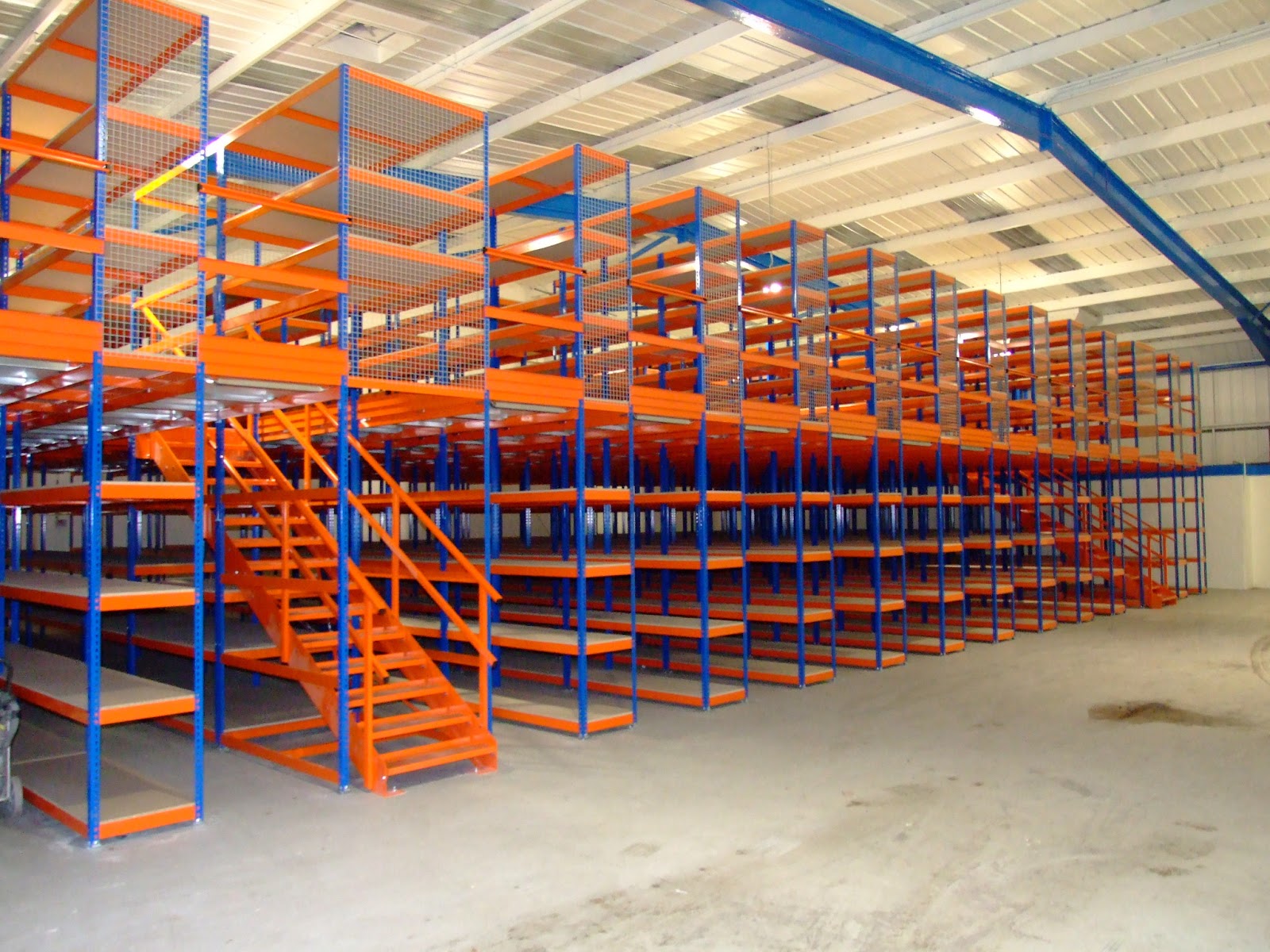 What Is Rapid Racking Shelving? – MPUT