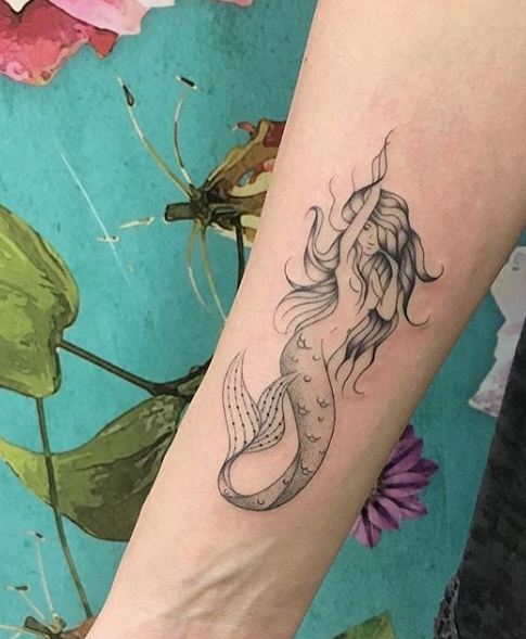 270+ Unique Small Tattoo Designs For Girls With Deep Meaning (2019 ...