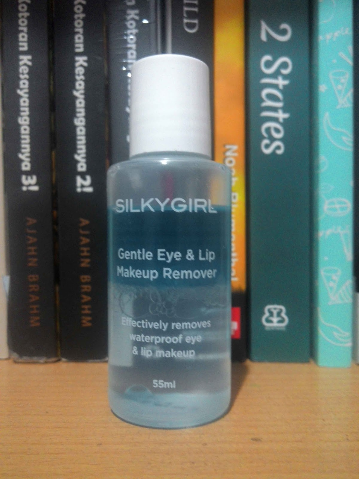 Silky Girl Gentle Eye & Lip Makeup Remover Review - Lia Harahap