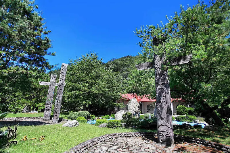南投泰雅渡假村|臘腸樹隧道|馬赫坡草原|圖騰與中國山水區