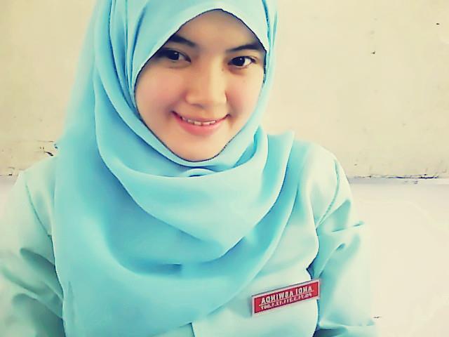 KUMPULAN FOTO BIDAN CANTIK